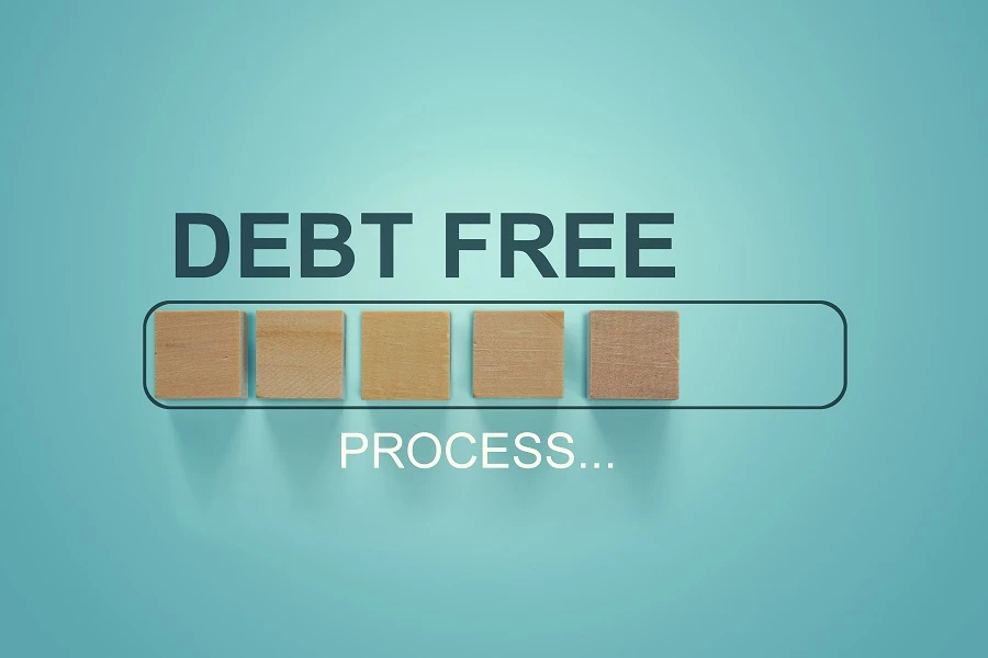 How Long Does Chapter 13 Bankruptcy Stay on Your Credit Report?