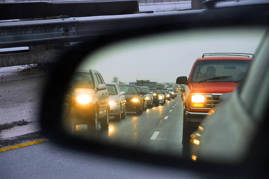 How Intersection Accidents Differ from Highway Collisions